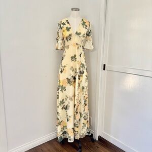 Maxi Dress with Yellow Roses
